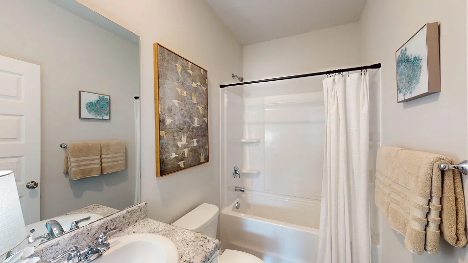 Taylor Core F500 Foster II Bath2 Matterport F1 Base2