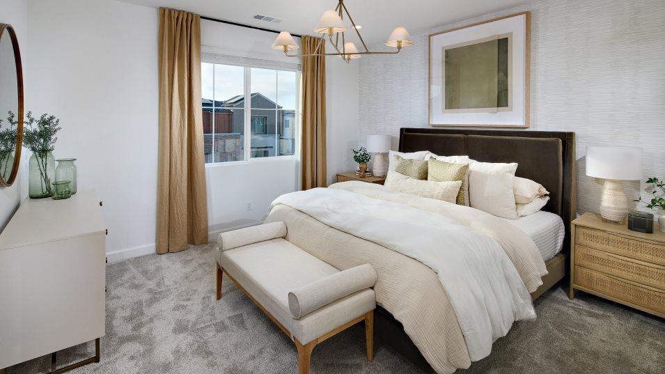 Residence 2 Owner's Suite