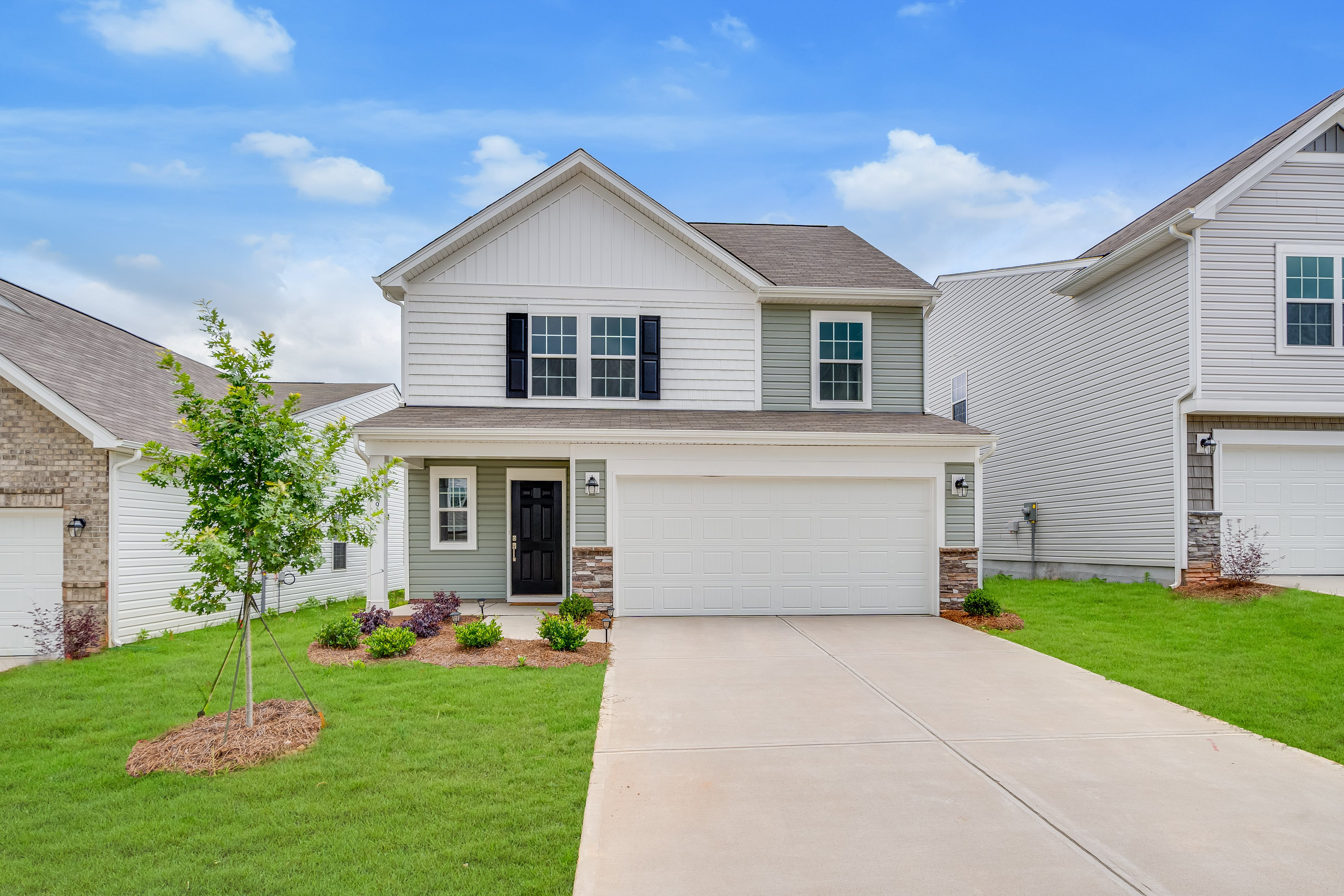 Legacy Ridge Streetscape 15
