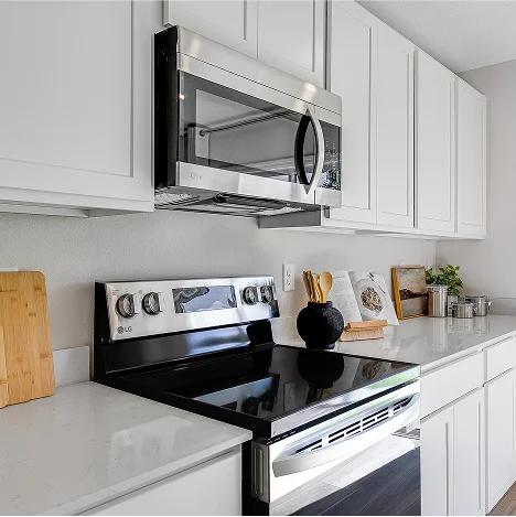 Florida Core N002 Bloom Kitchen 6of8 Base6 7 18 25