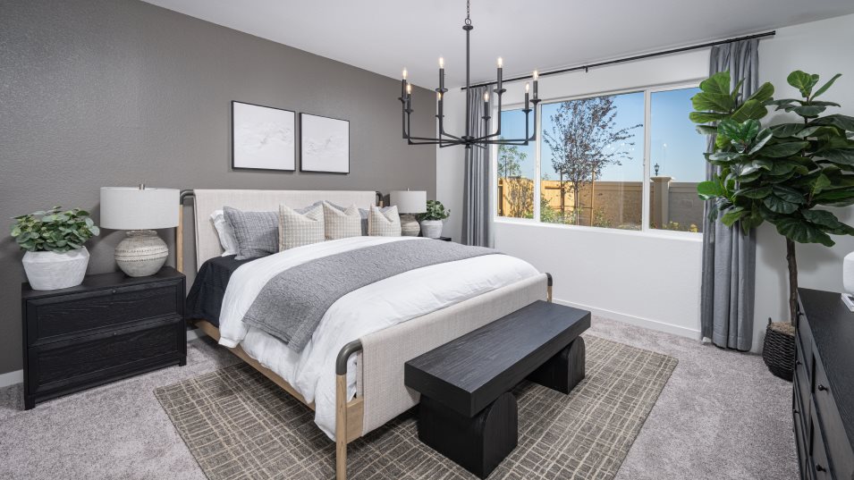 Res 2138 owners suite bedroom