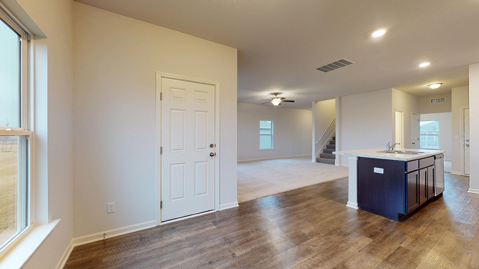 Taylor Core W650 Windsor Dining 2of2 F1 5 23 25