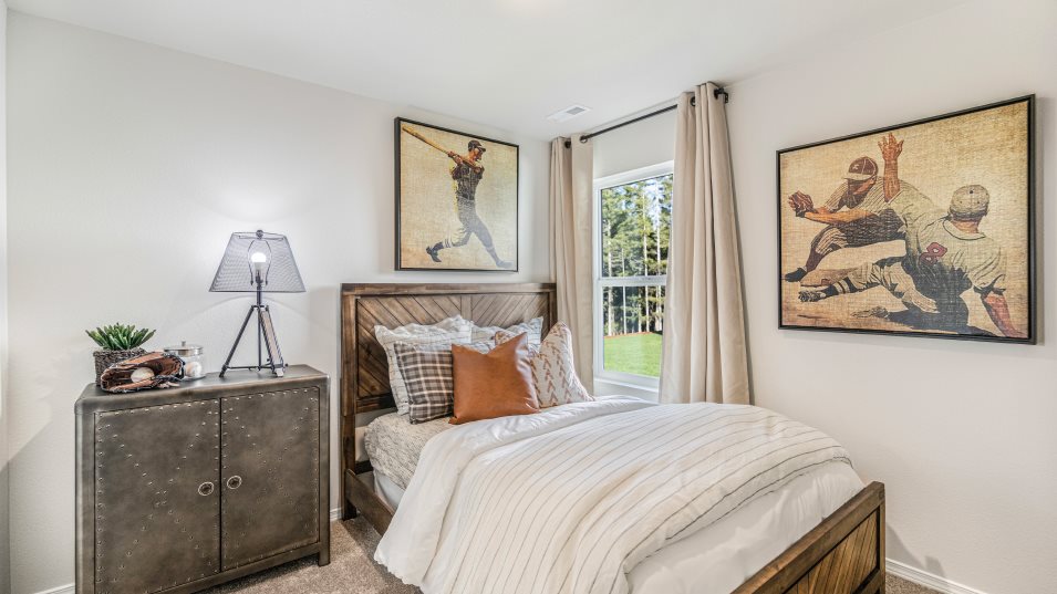 Ontario Bedroom 2