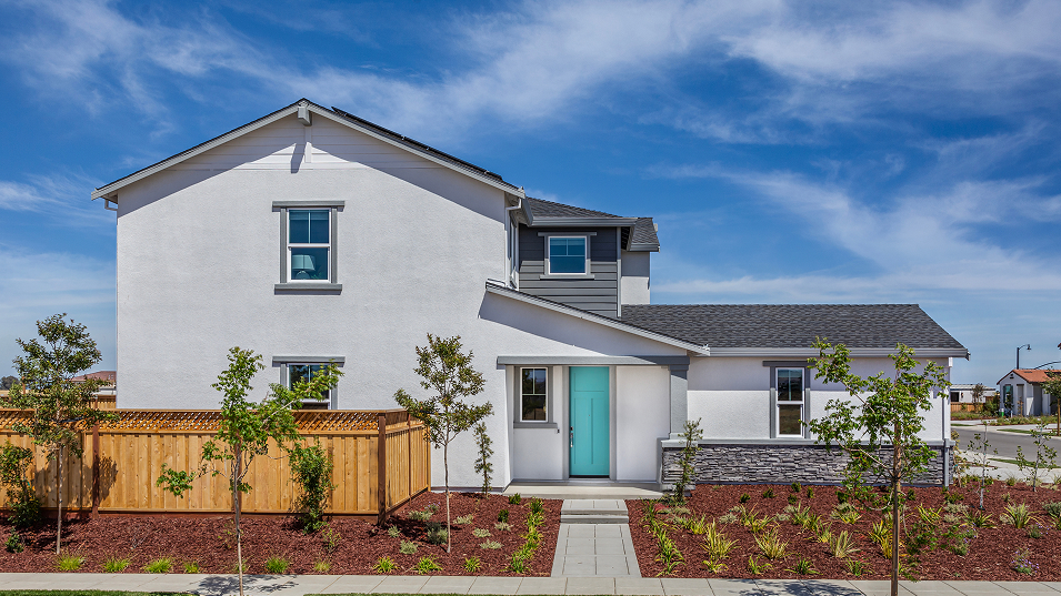 Mezzano Lakeshore Res3 Exterior 1of3