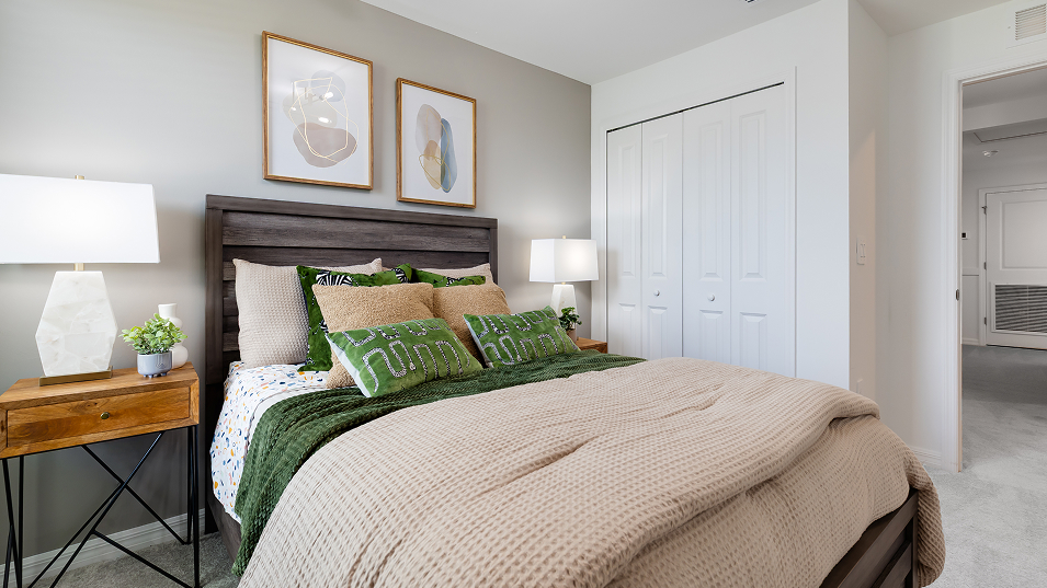 T H01 Avery Bed2 2of2 6 11 25