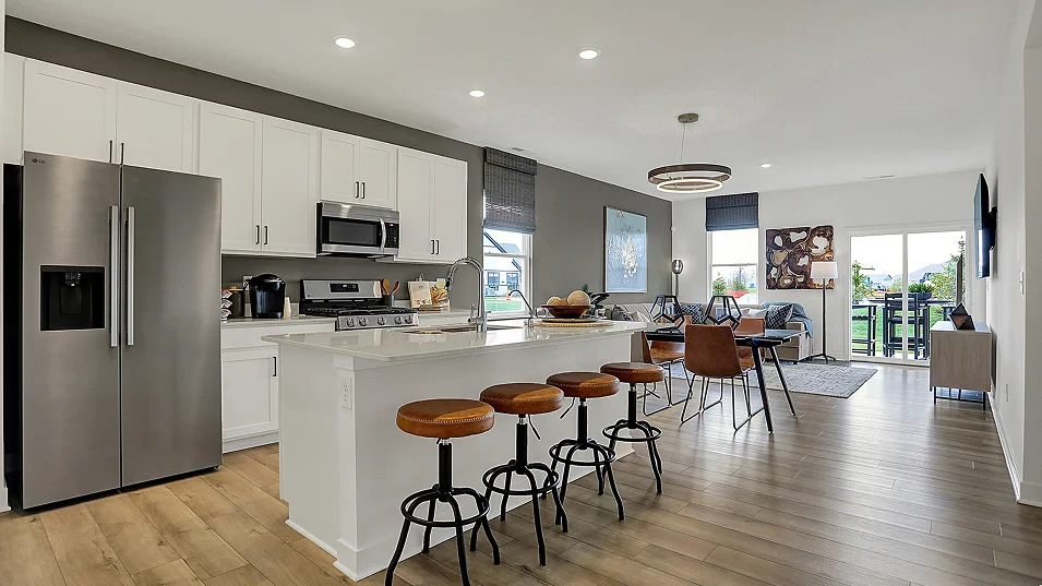 4233 Briarwood Kitchen 1of4 F1