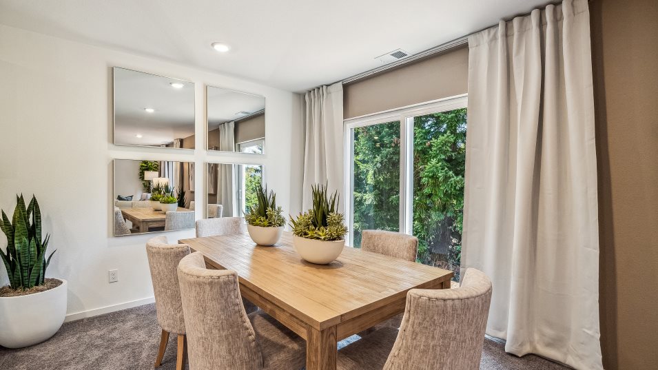 Dorothy Dining Room