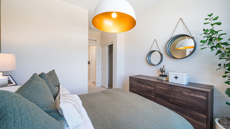 Luxe Nuvo Parkside Res1 Bed2 3of3 F2