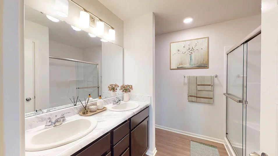 Taylor Core N300 Newberry Owners Bath F2