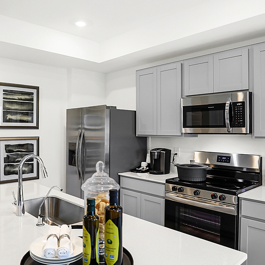 4807 Serenity Kitchen 3of6 F1