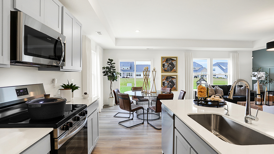4807 Serenity Kitchen 5of6 F1