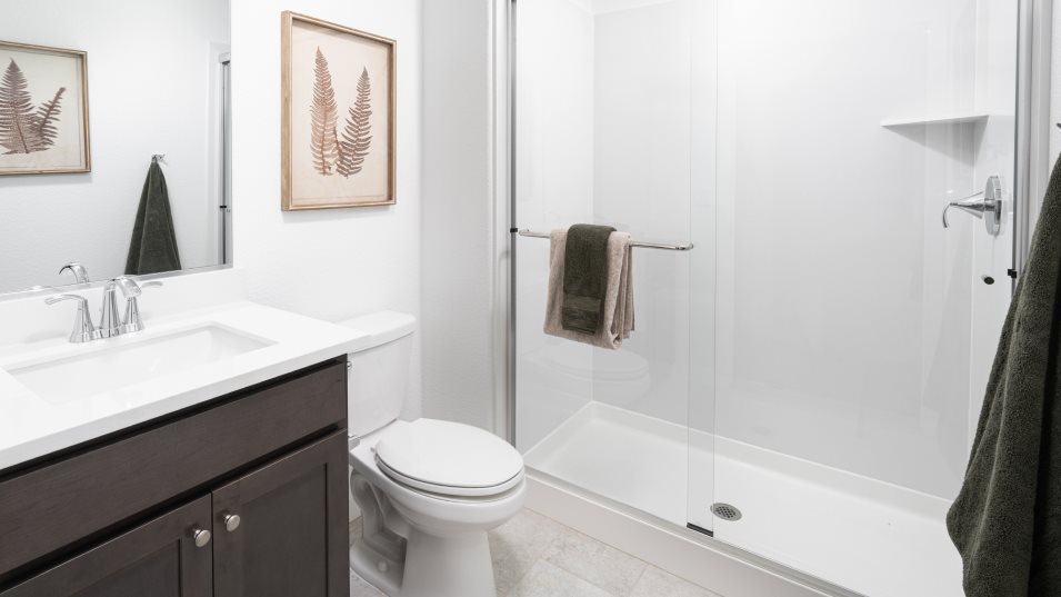 Residence 2309 Bathroom 3