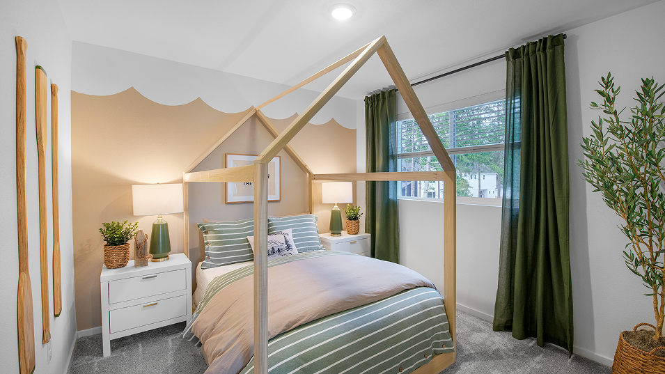2213 Hazelwood Bed2 F2 Base3