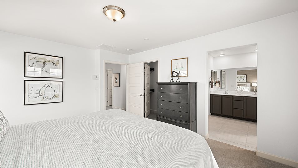 Eden Owner's Suite Bedroom