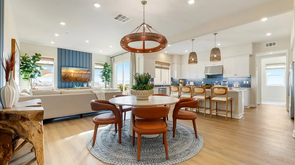 Res 4 dining room