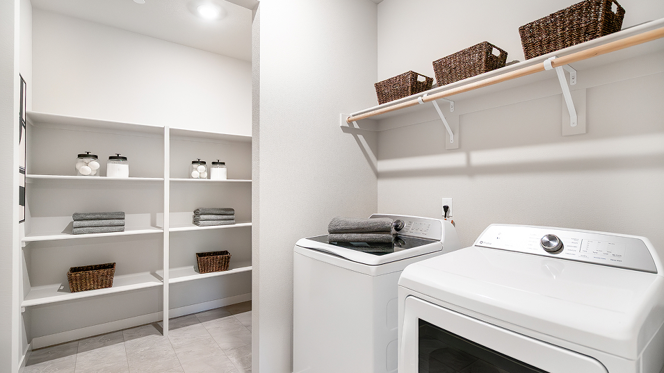 4141 Windsor Laundry F2