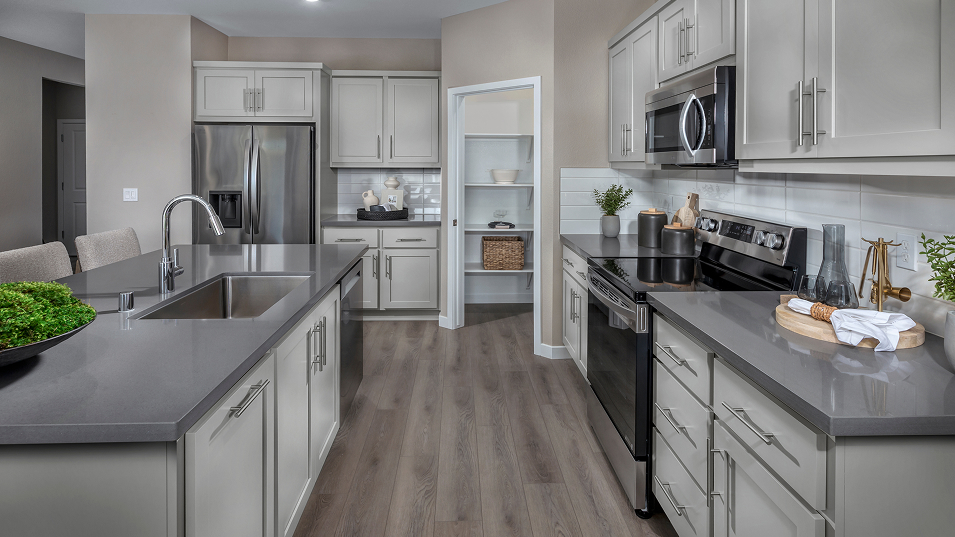 Sierra Heights Res2 Kitchen 2of2 F1
