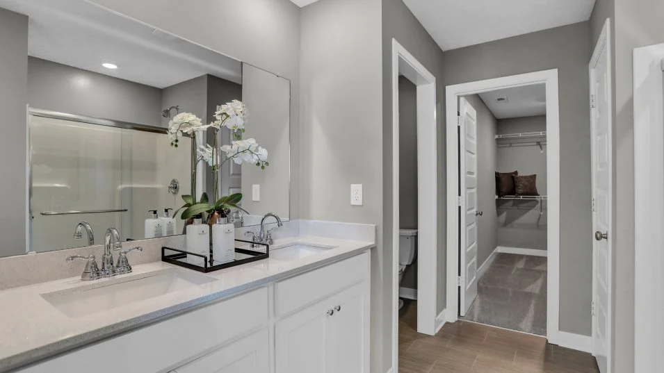 Hampshire Owners Bathroom