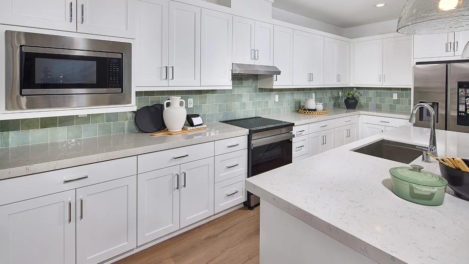 Magnolia North River Farms Res1 Kitchen 2of2 F1