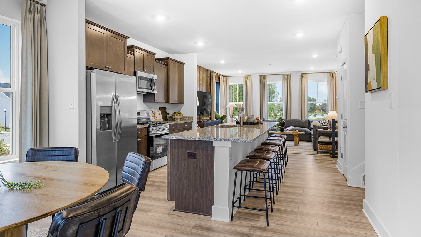 2279 Elmwood Kitchen 6of6 F2 091625
