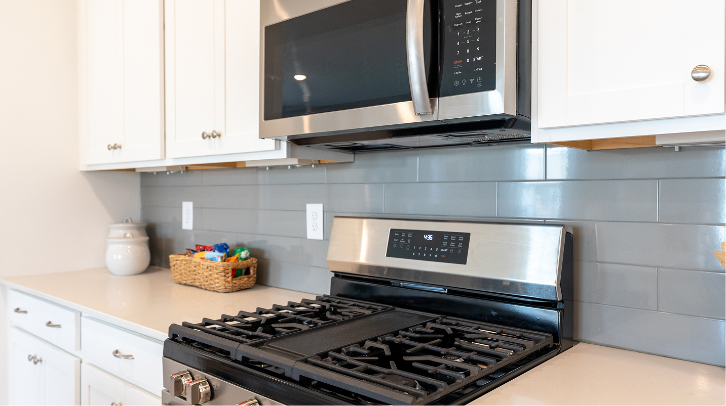 Ei Kitchen SS Appliances