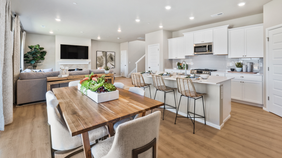 Magnolia Ridge Birch 2165 Kitchenand Dining 2of2 F1