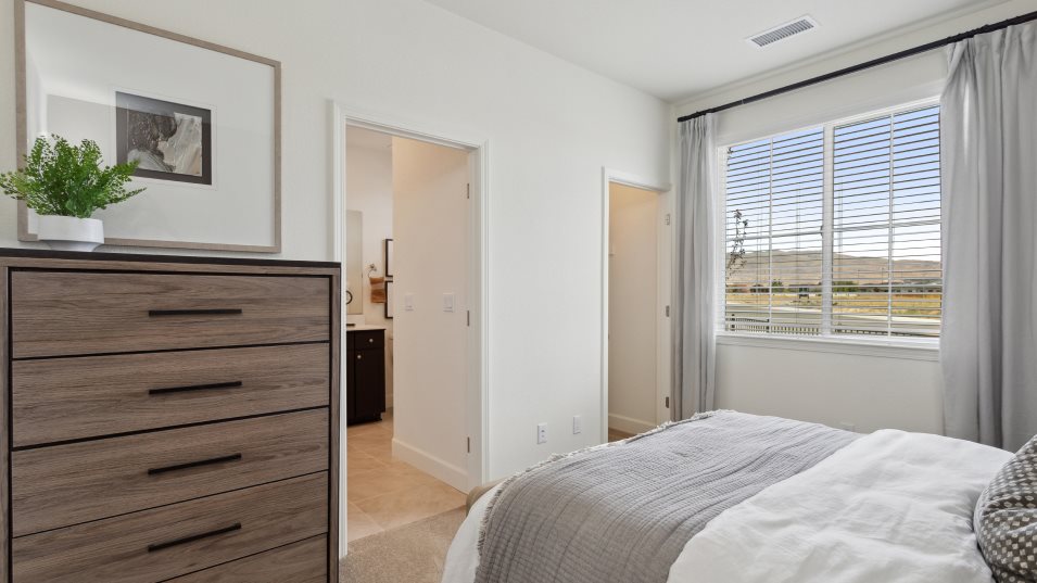 The Kensington Next Gen® Bedroom