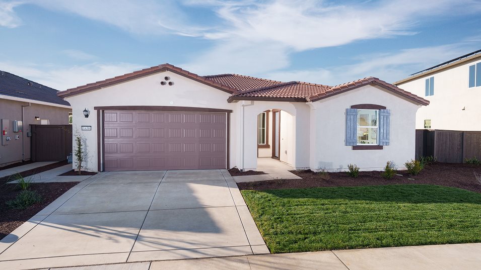 Residence 2567 front exterior