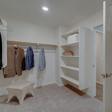 Desert Willow Owner's Suite Walk In Closet