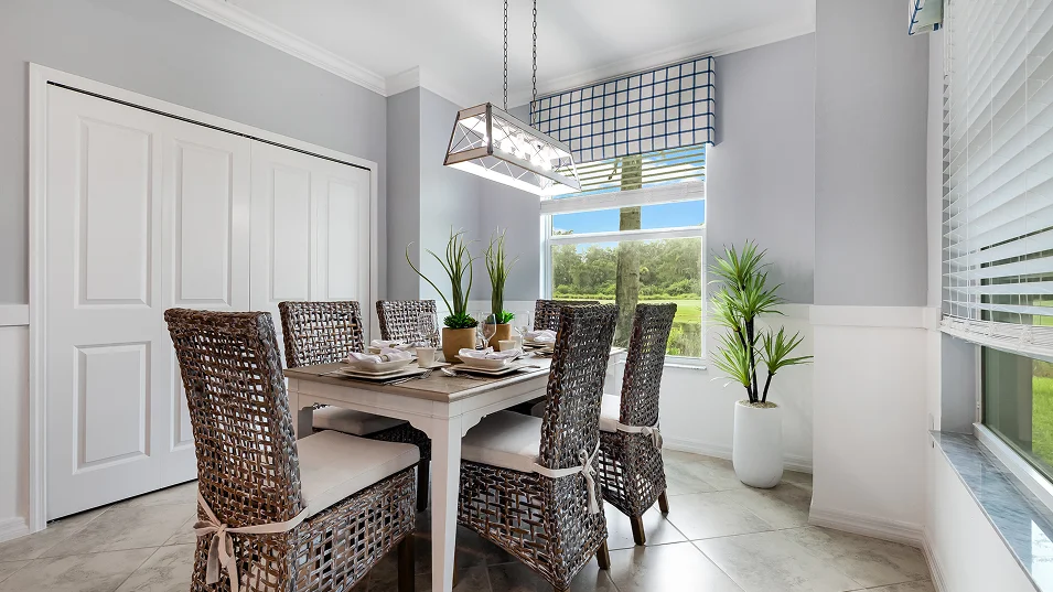 88 Diangelo II Dining Base2 7 24 25