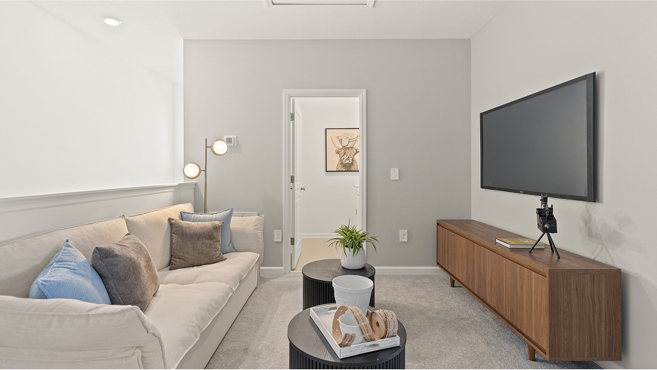 1835 Vivid Loft 2of2 F2 9 24 25