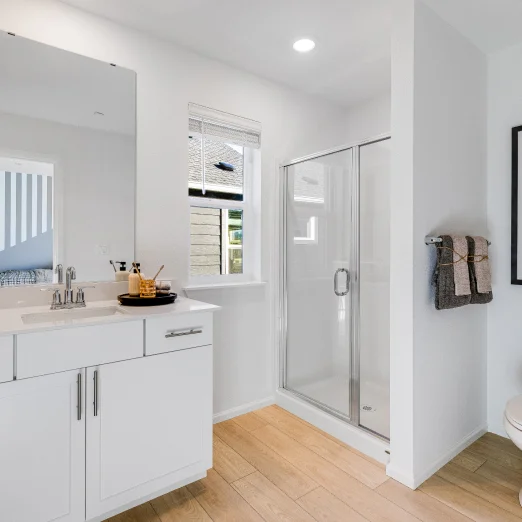 3355 Whidbey Bath3 F2