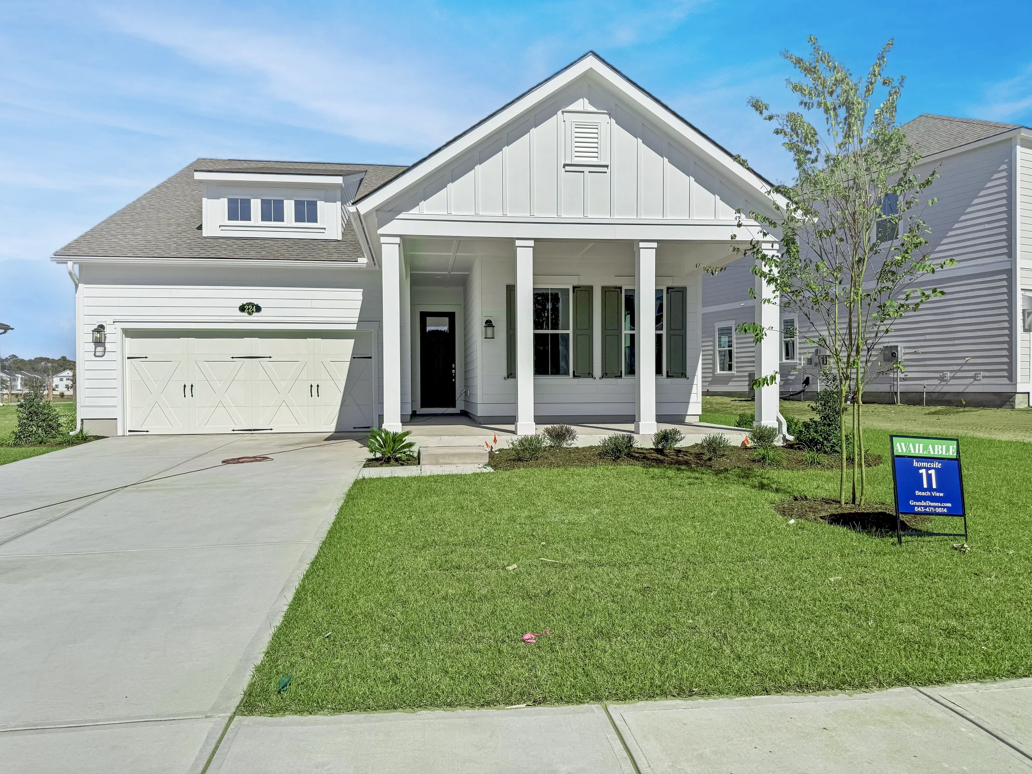 31134600011 Exterior1