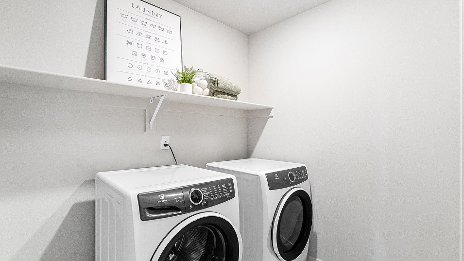 3376 Sellwood Laundry F2 Base3