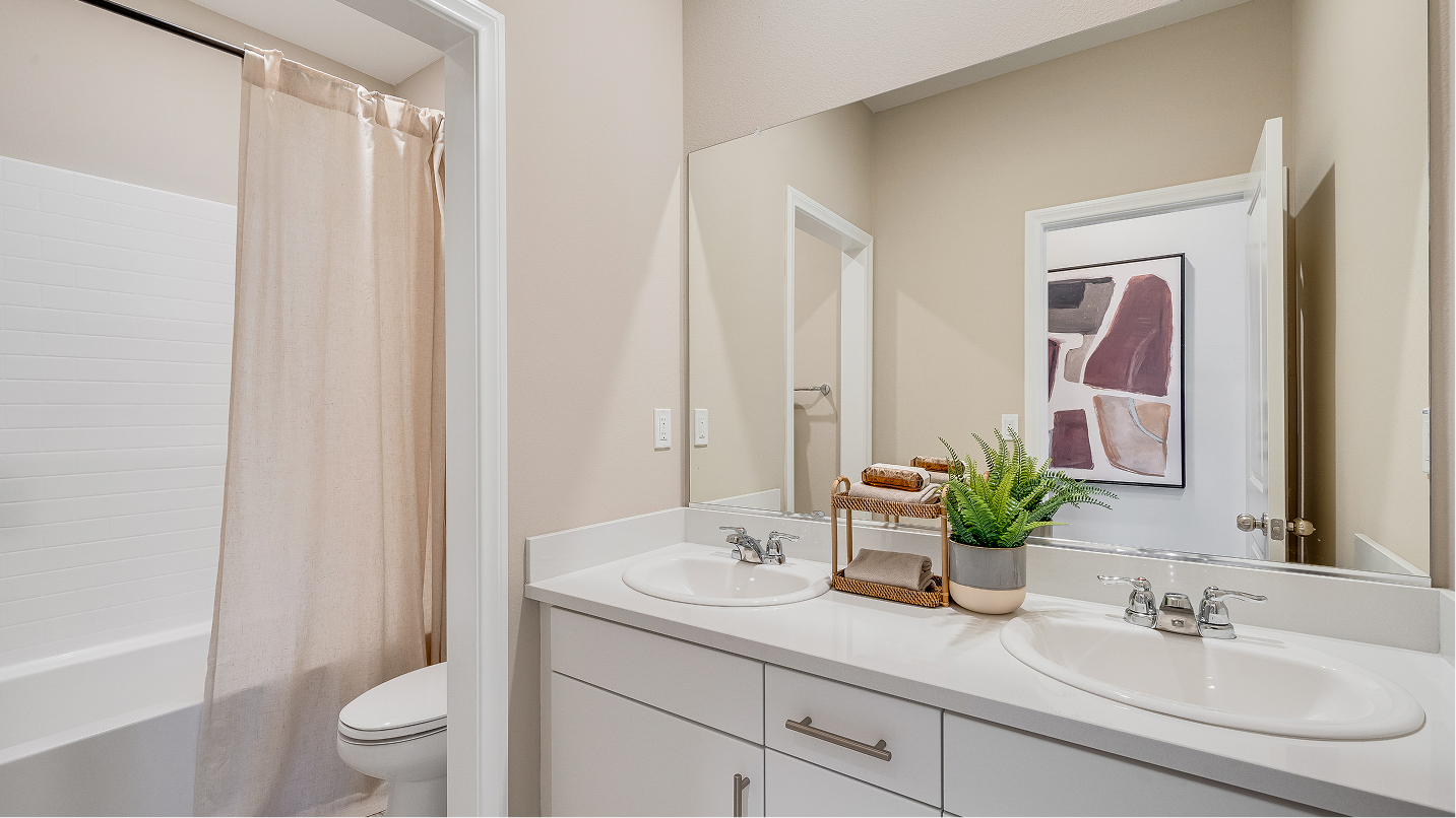Solaire Desert Star Res2 Bath2 F1