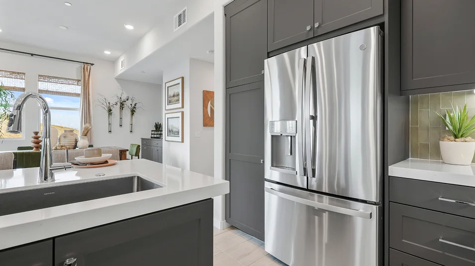 Vista Metro Heights Res3 Kitchen Fridge F2 1