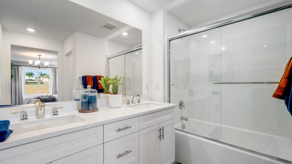 Residence 2 owners bathroom