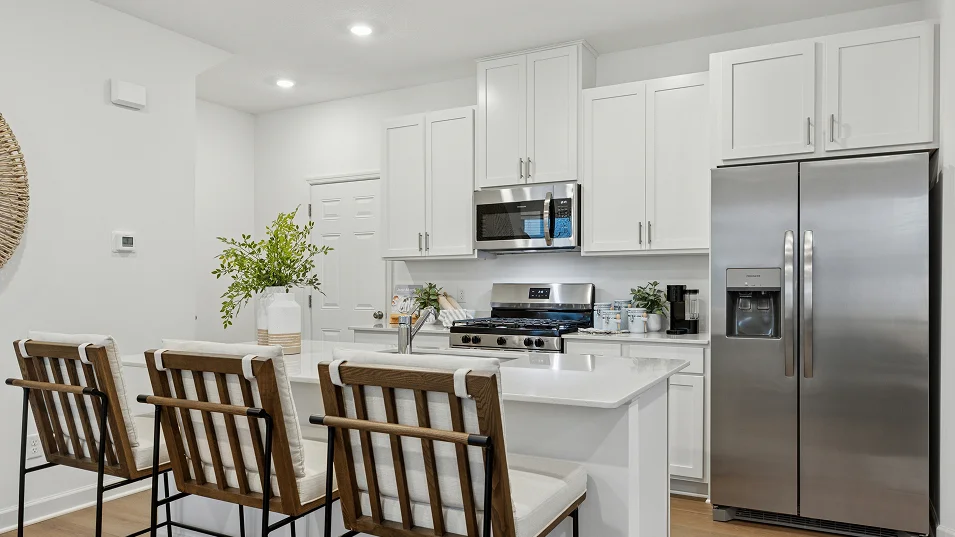 E C13 Conway Kitchen 1of5 F1