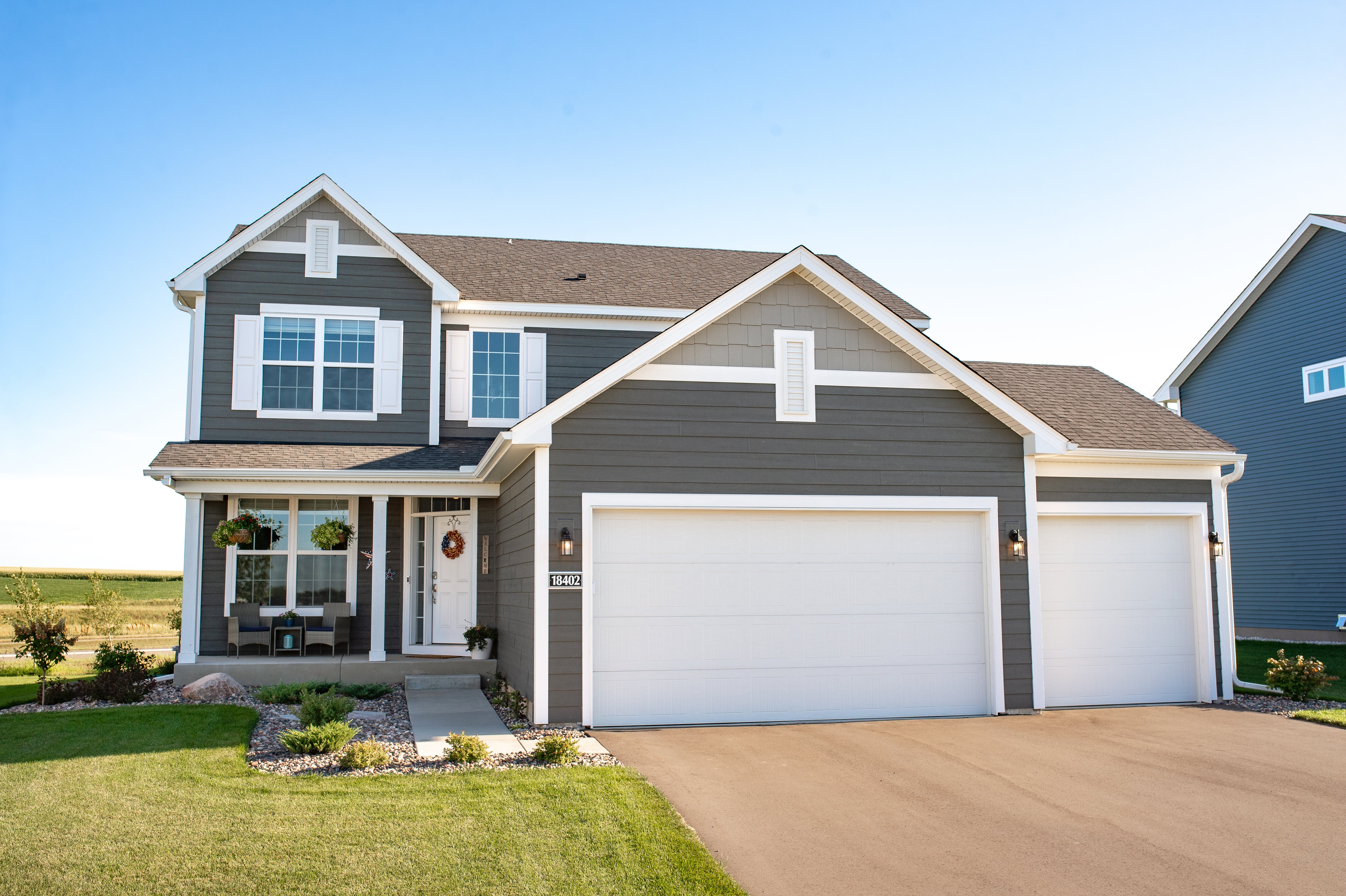 IMAGE: Single-family home exterior