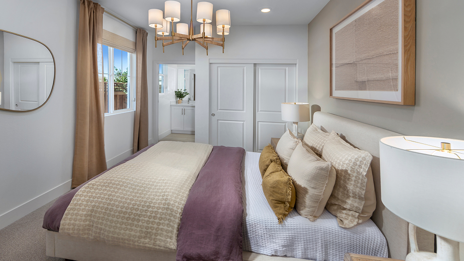 Meridian River Islands Res3 NG Bed F1