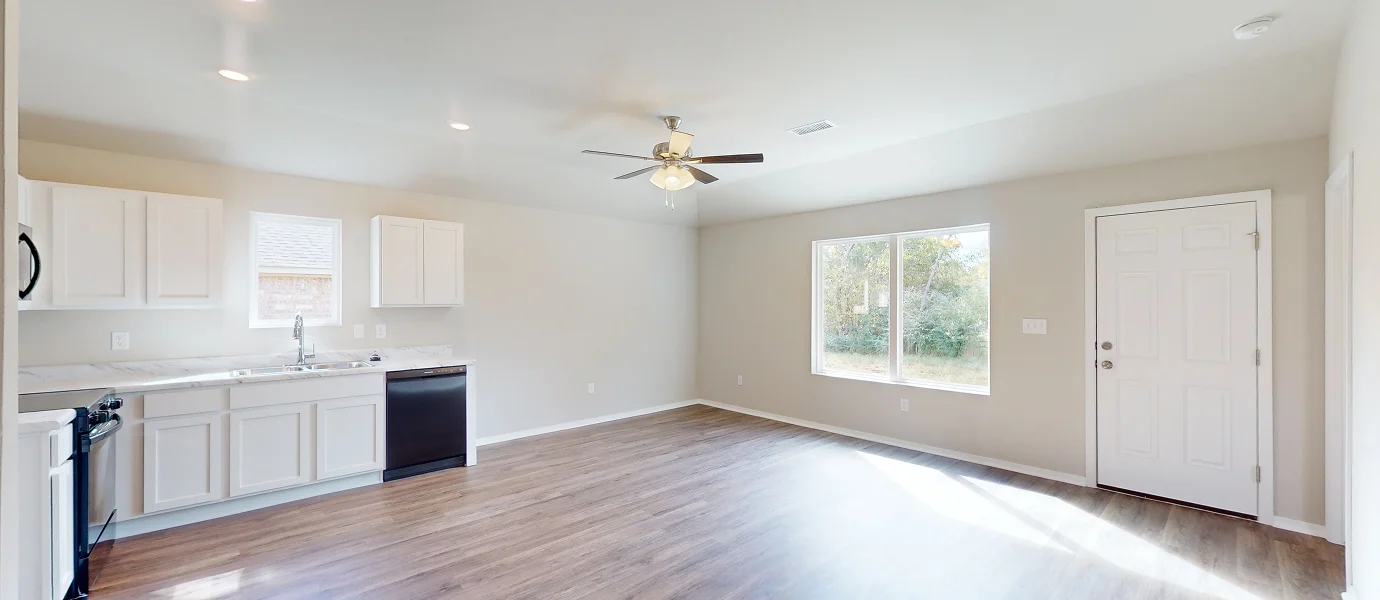 Taylor Core C090 Carlie II Living 1of2 F1