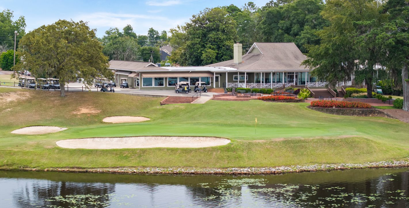 Houston Lake Country Club