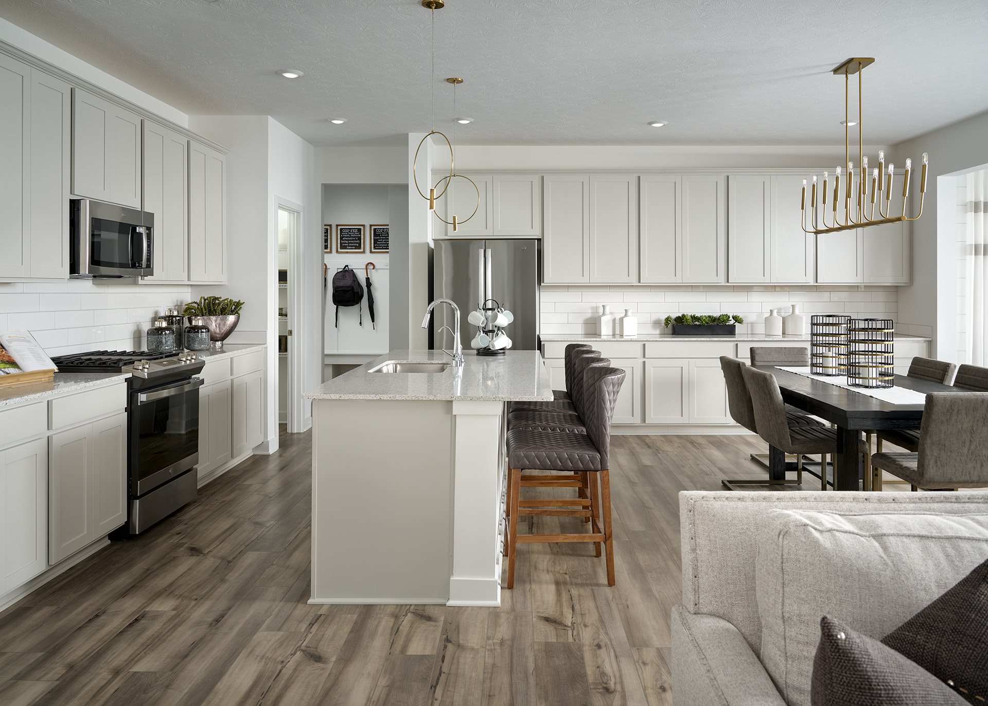 IND_Aberdeen_Pic_Fairmont_Kitchen_F1