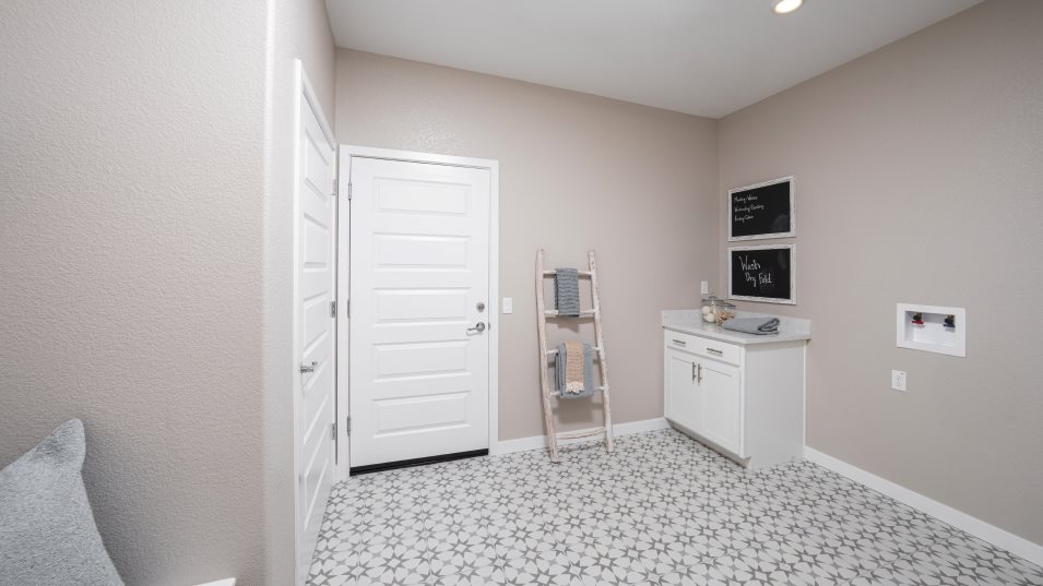 Residence 2423 Laundry Room