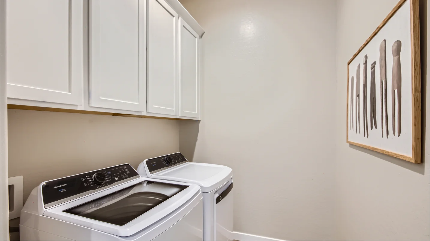 5583 Explorer Laundry F1 Base3
