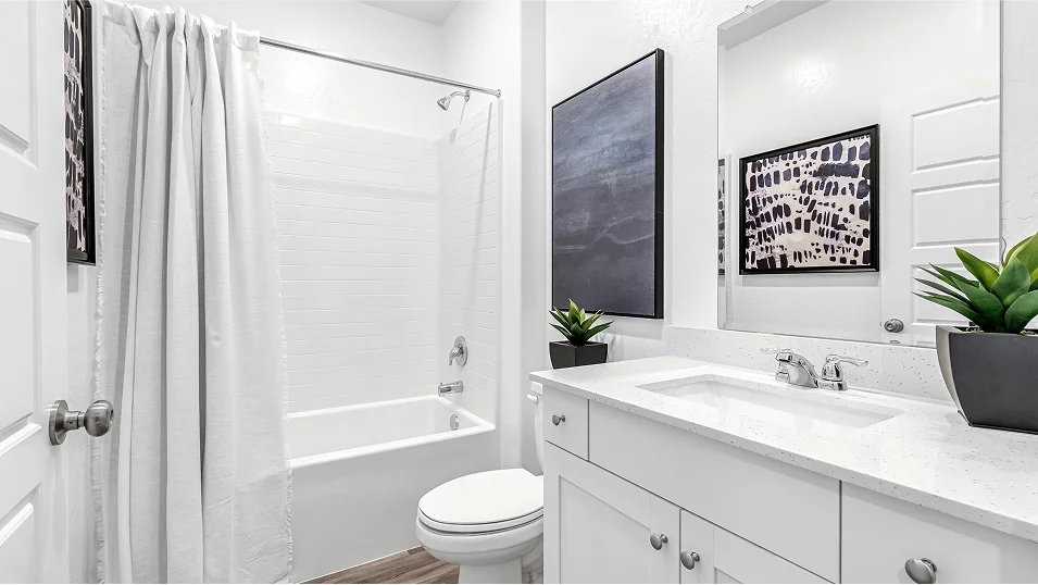 West Core M005 Palma Bath3 1of2 F1