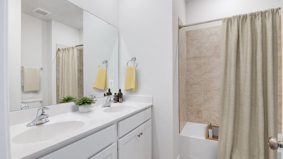 Plymouth Bathroom 2