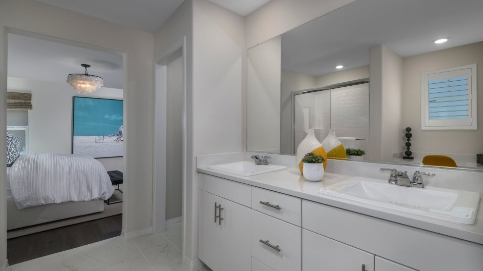 Residence 3 Owner's Suite