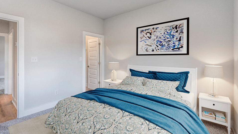 2033 Paxton Bed2 F1