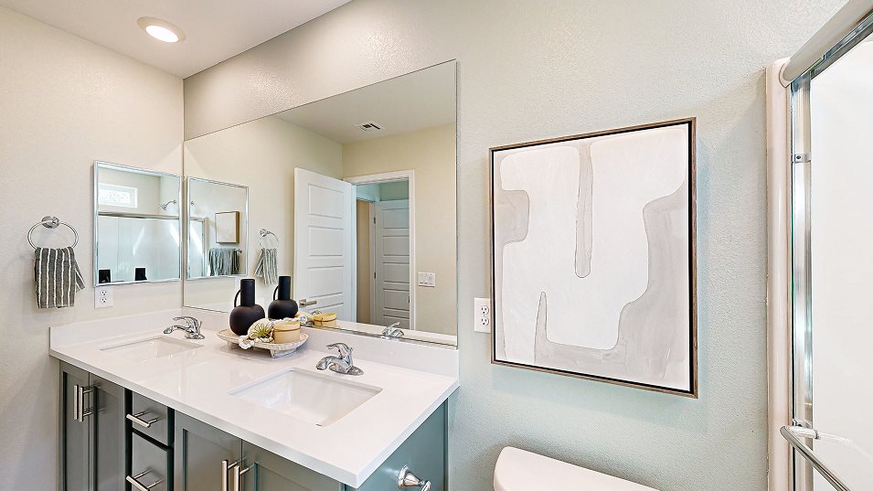 Jolene Owner's Suite Bathroom